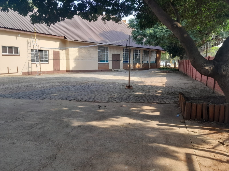 7 Bedroom Property for Sale in Rustenburg Central North West